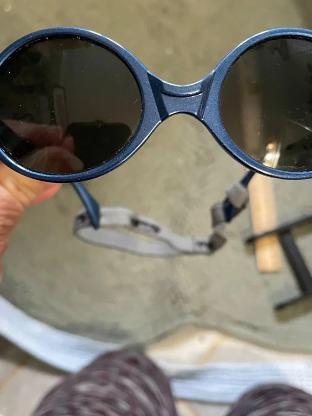 BOLLE Kids Sunglasses Blue with stretch band from France